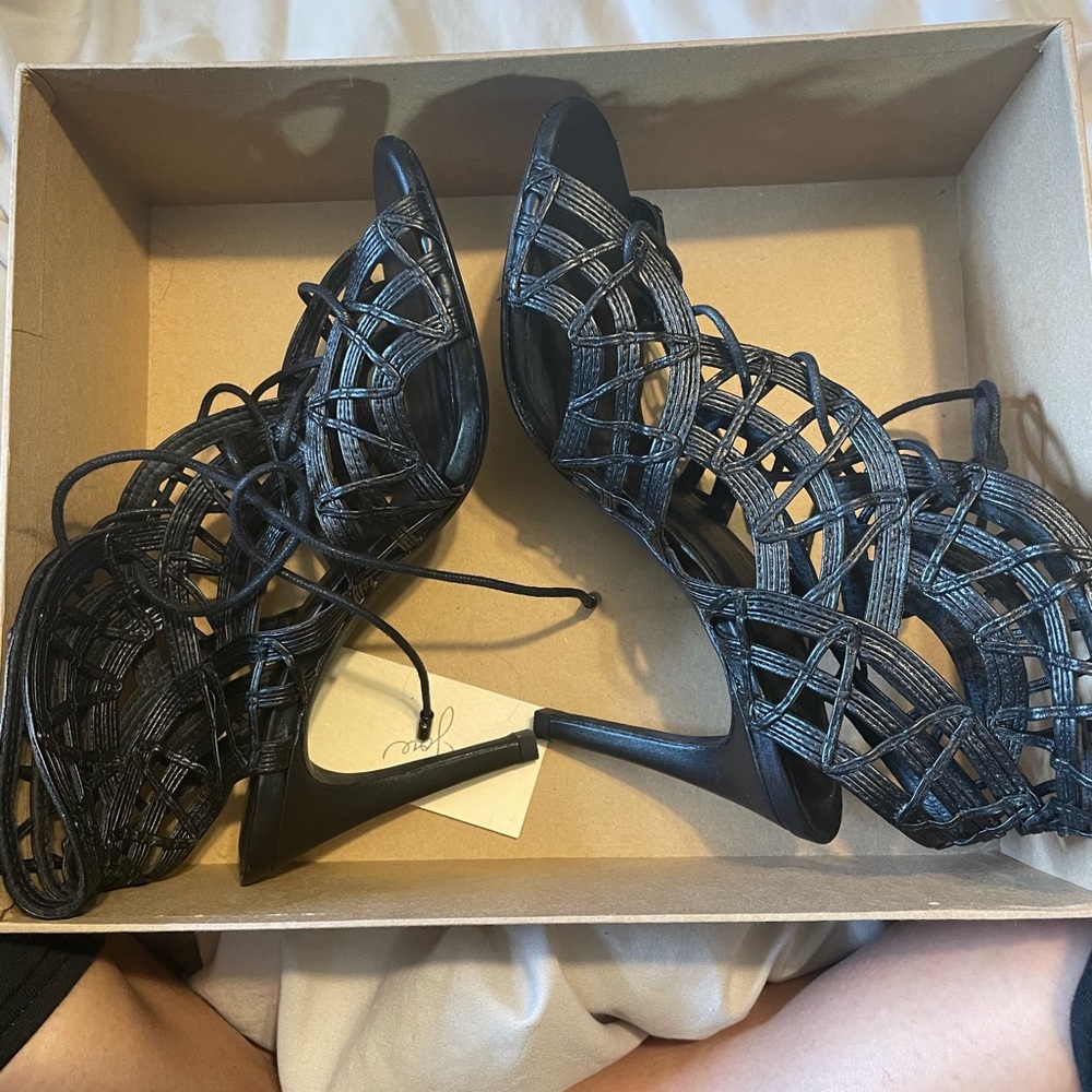 Joie size 7 lace up black heels